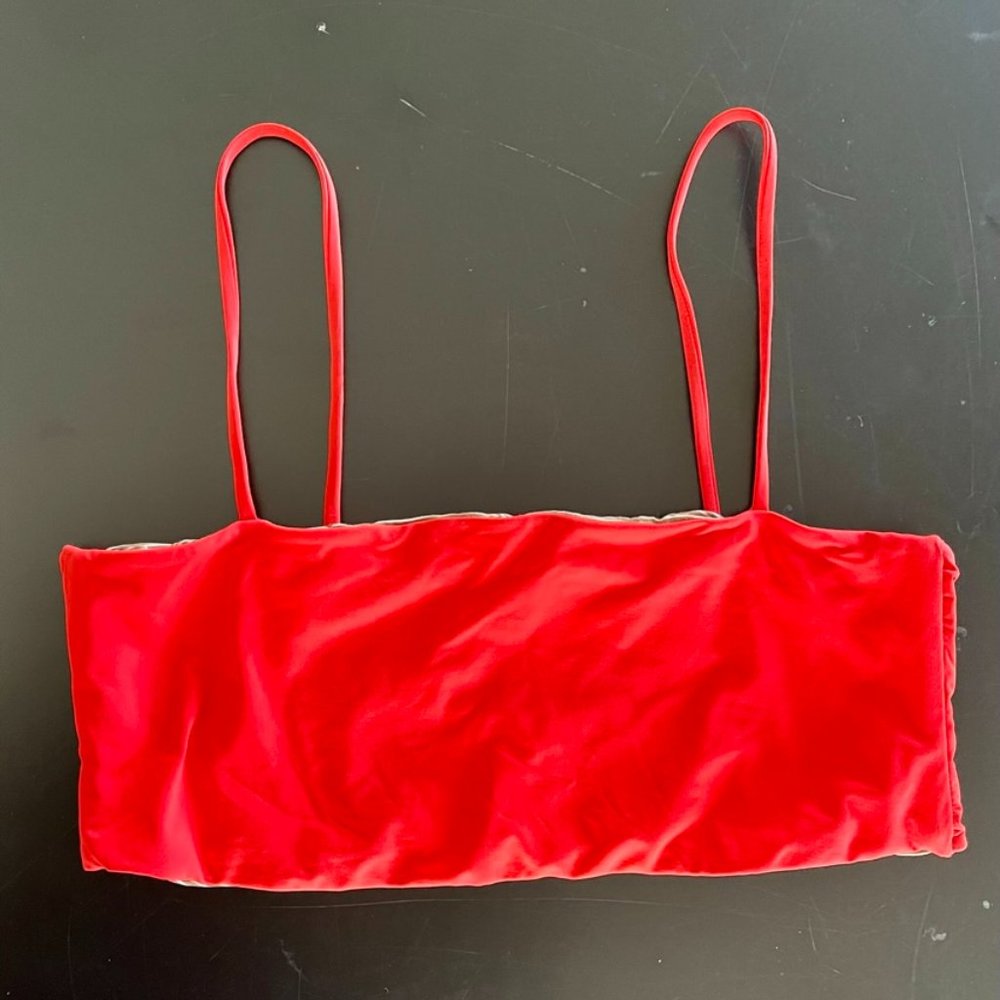 Acacia Rhodes top in Sambal, M